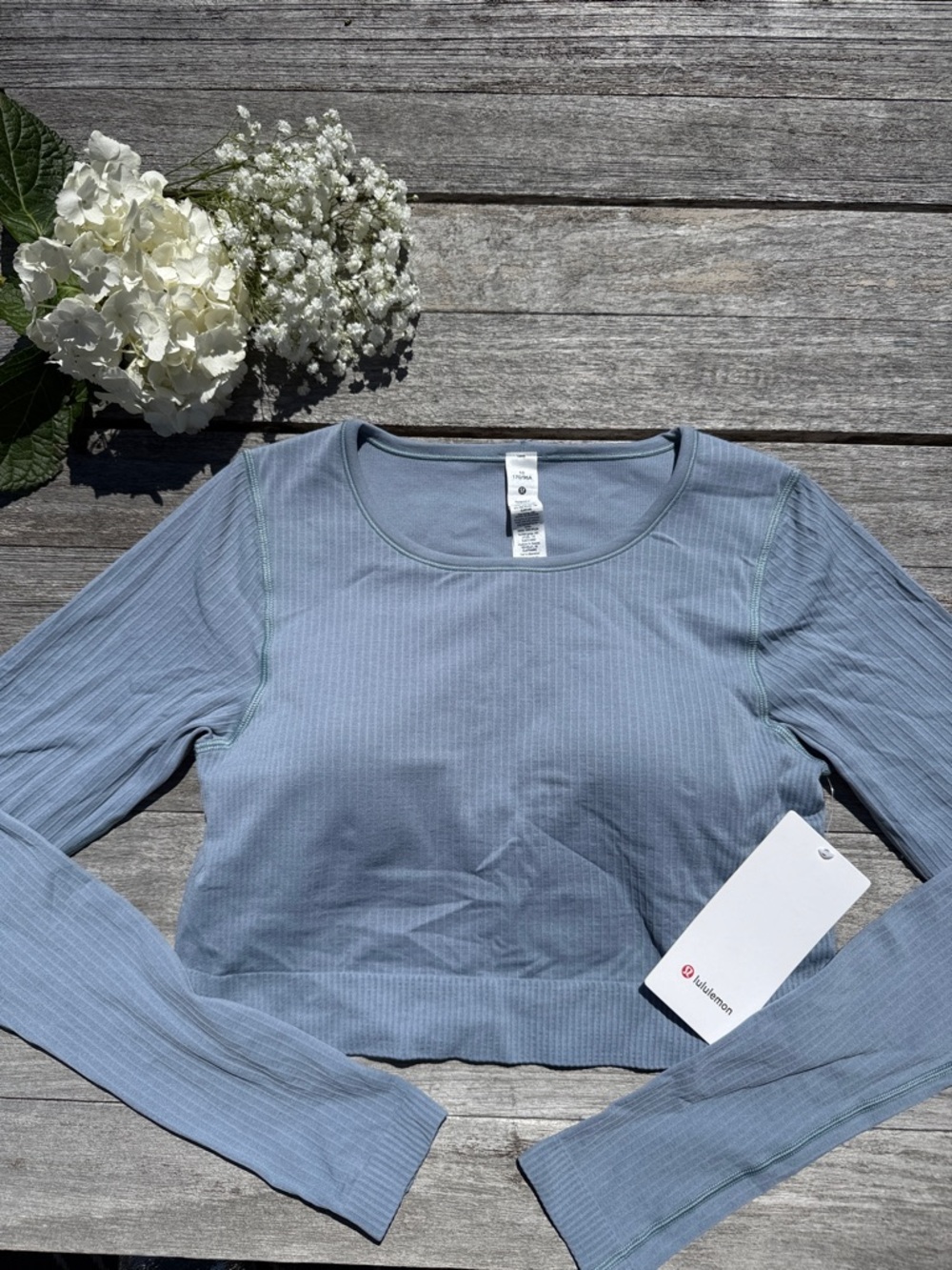 Lululemon Ebb to Street Long-Sleeve Shirt chambray blue size 10 NWT